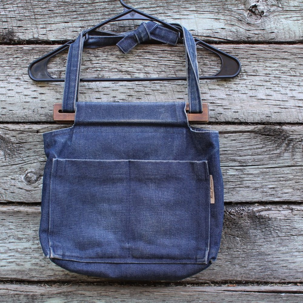 REAL PURSE DENIM W WOOD TRIP + DENIM MAKEUP CLUTCH